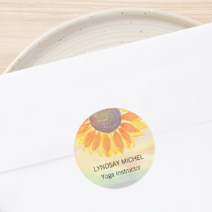 Sticker Rond Instructeur de yoga personnalisé tournesol