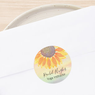 Sticker Rond Instructeur de yoga personnalisé tournesol