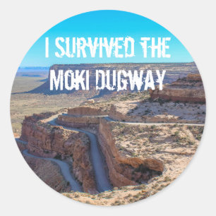 Sticker Rond J'ai survécu à l'autocollant de Moki Dugway