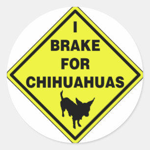 Sticker Rond Je freine pour des chiwawas