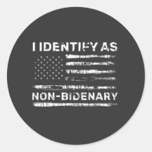 Je m'identifie comme non Bidenary, Anti Biden T-Sh