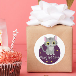 Sticker Rond Jeune et courageux Kawaii mignon chat gris sourian