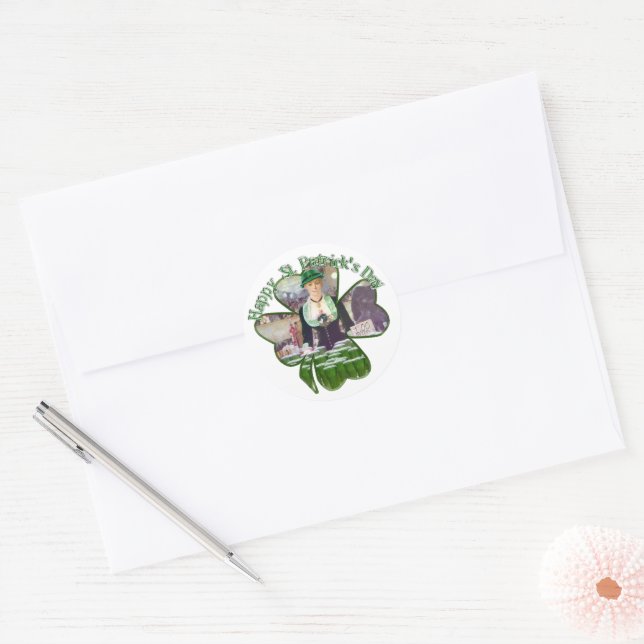 Sticker Rond Jeune fille barman St. Patrick's Day (Enveloppe)
