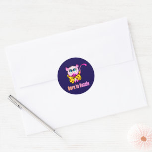 Sticker Rond Joli Chat Rose - Né pour Éblouir l'Art