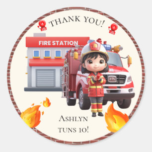 Sticker Rond Jolie fille pompier Kawaii et camion de pompiers