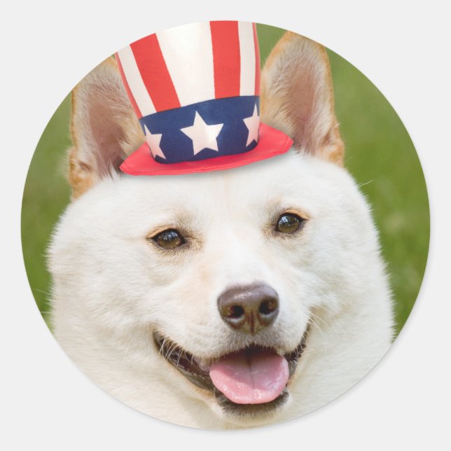 Sticker Rond Joyeux 4 Juillet Shiba Inu Chien en Casquette (Devant)