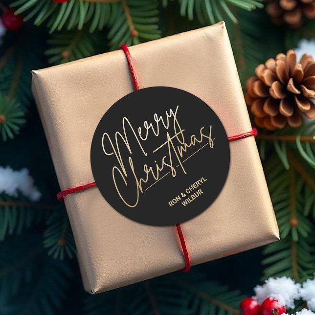 Sticker Rond Joyeux Noël Gold Script en noir (Merry Christmas in gold script on black 3" round stickers)