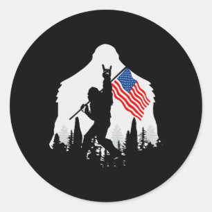 Sticker Rond Juillet Chemise Bigfoot Sasquatch États-Unis Drape