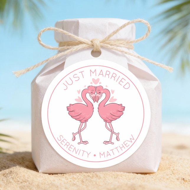 Sticker Rond Just Married Pink Flamingos Tropical Beach Wedding (Créateur téléchargé)
