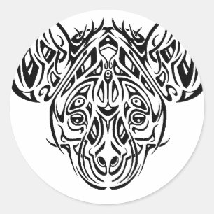 Sticker Rond La conception tribale de Nire à Hyena