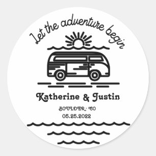 Sticker Rond laissez notre aventure commencer le monogramme mar