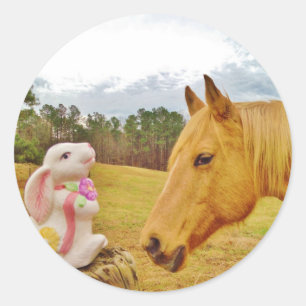 Sticker Rond Lapin blanc et Cheval jaune