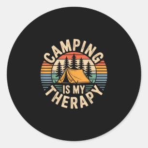 Sticker Rond Le camping est ma thérapie drôle campeur