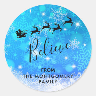 Sticker Rond Le Père Noël et son renne volant - Croyez