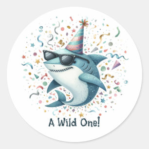 Sticker Rond Le thème du requin "Un sauvage" fête d'anniversair