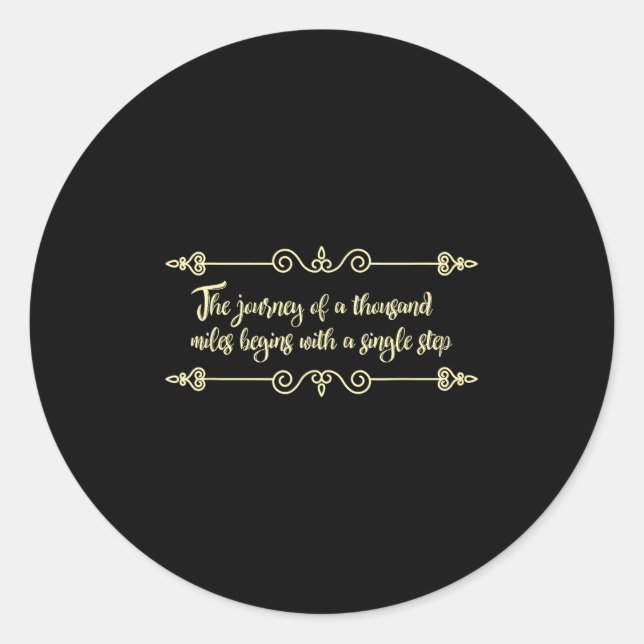 Sticker Rond Le Voyage Commence Par Une Philosophie En Une Seul (Devant)