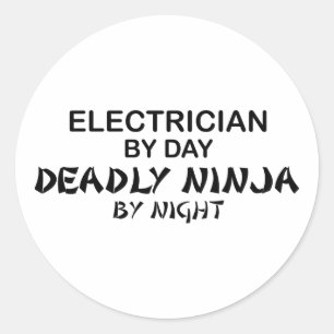 Sticker Rond L'électricien meurt Ninja par nuit