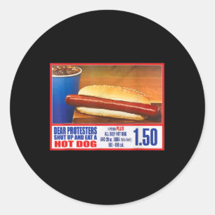 Sticker Rond Les Manifestants Se Tirent Et Mangent Un Chien Cha