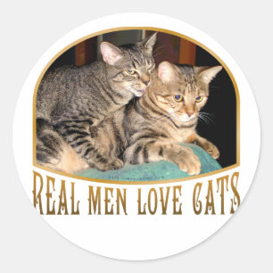 Sticker Rond Les vrais hommes aiment les chats