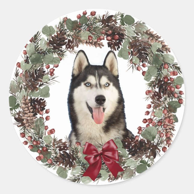 Sticker Rond Malamut Chien rouge Bow Pinecone Wreath Noël (Devant)