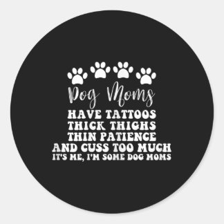 Sticker Rond Maman De Chien Avec Des Tatouages De Jolies Yeux É