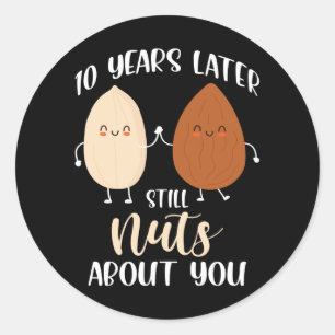 Sticker Rond Mariage Hommes 10 Ans Plus Tard Fou Amoureux