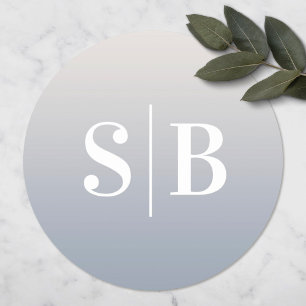 Sticker Rond Mariage Ombre Monogrammé Hors Blanc Et Bleu Dusty