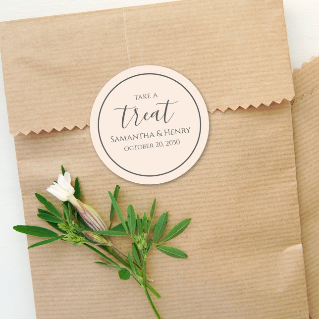 Sticker Rond Mariage Simple Calligraphie Script Treat Peach (Créateur téléchargé)
