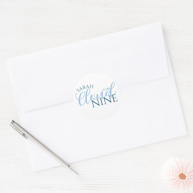Sticker Rond Mariage sur un nuage simple script shower (Enveloppe)