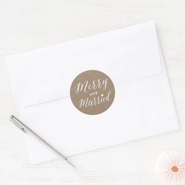 Sticker Rond Mariés et Joyeux Kraft Mariage de Fêtes (Enveloppe)