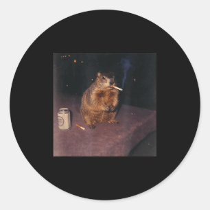 Sticker Rond Marmotte drôle fumant une cigarette Mème rétro de 