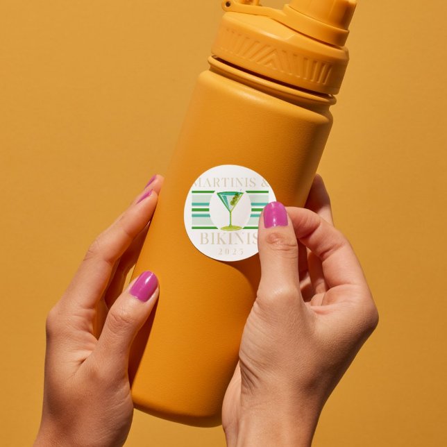 Sticker Rond Martinis & Bikinis - Retro 2025 Bachelorette Party (Sip, sunbathe, and celebrate with this Martinis & Bikinis bachelorette party design! )