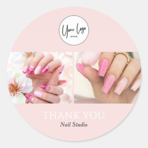 Sticker Rond Merci pour la photo de l'artiste en ongles rose bl