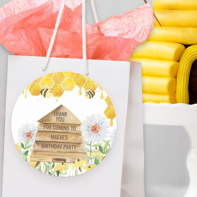 Sticker Rond Merci pour venir Bee Theme Anniversaire (Thank You for coming stickers with bee theme. Add your thank you wording to the beehive.)
