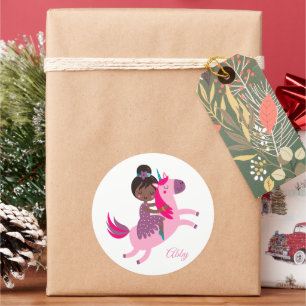 Sticker Rond Mignonne Black Haired Girl équitation sur une lico