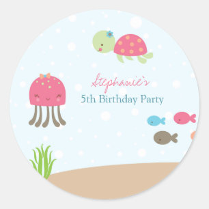 Sticker Rond Mignonne sous les collants de fête d'anniversaire