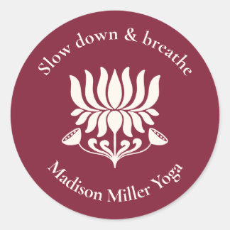 Sticker Rond Minimal Burgundy Lotus Floral Yoga Wellness