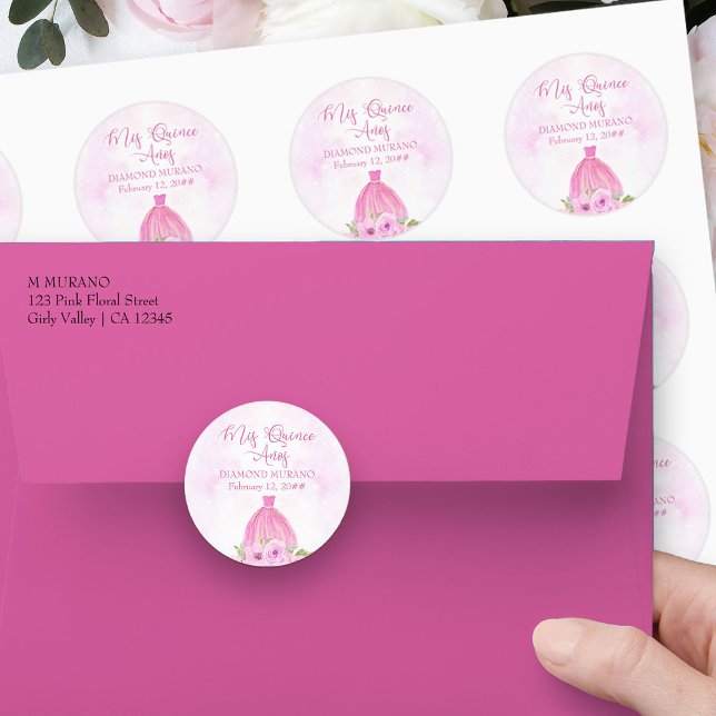 Sticker Rond Mis Quince Anos Robe de princesse florale rose (Mis Quince stickers from my Galaxy Floral Princess Quinceanera collection
)