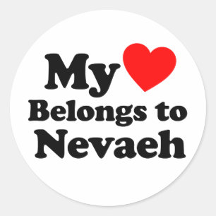 Sticker Rond Mon coeur appartient à Nevaeh