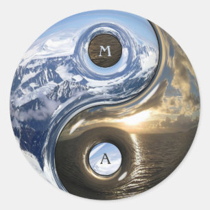 Sticker Rond Monts Mer Yin Yang Avec Votre Monogramme