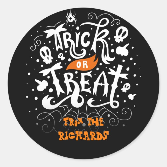 Sticker Rond Nom de famille personnalisé Trick ou traitement Ha (Devant)