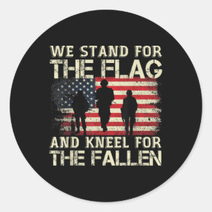 Sticker Rond Nous Nous Tenons Pour Le Drapeau Et Nous Mettons À