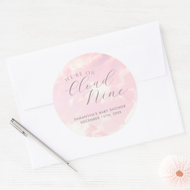 Sticker Rond Nuage neuf nuages roses Baby shower fille (Enveloppe)