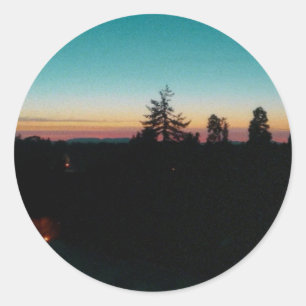 Sticker Rond Nuit d'été dans le Nord-Ouest Pacifique