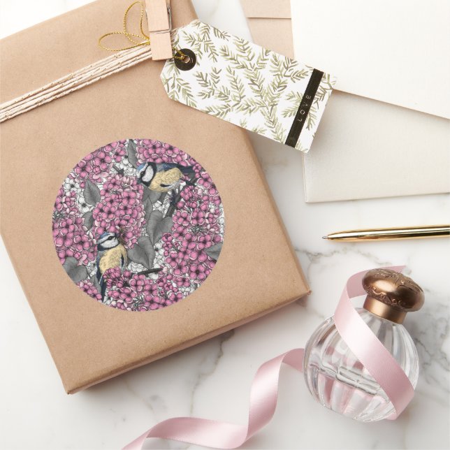 Sticker Rond Oiseaux dans le jardin lilas rose (Cadeaux)