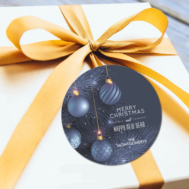 Sticker Rond Ornements bleus de Noël (Blue Christmas tree and blue ornaments round stickers)