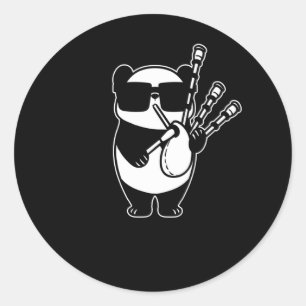 Sticker Rond Panda écossais avec tuyaux de sac