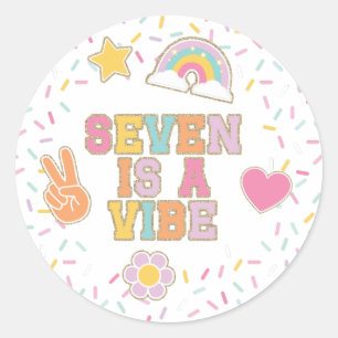 Sticker Rond Patch Preppy Seven est une ambiance d'anniversaire