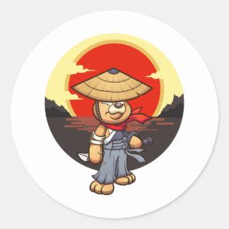 Sticker Rond personnage de l'ours en peluche samouraï au couche