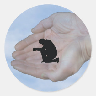 Sticker Rond Personne en prière, entre les mains de Dieu